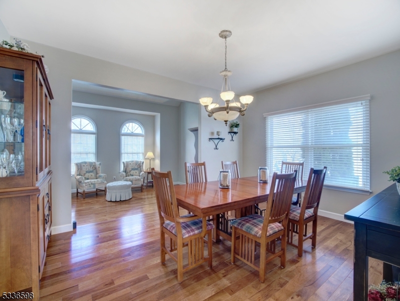 HUNTERS RIDGE - Residential