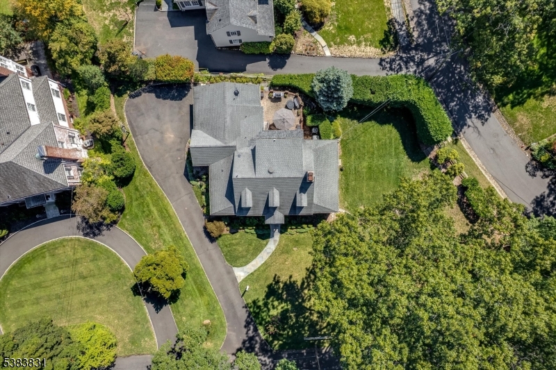 Old Short Hills - Residential