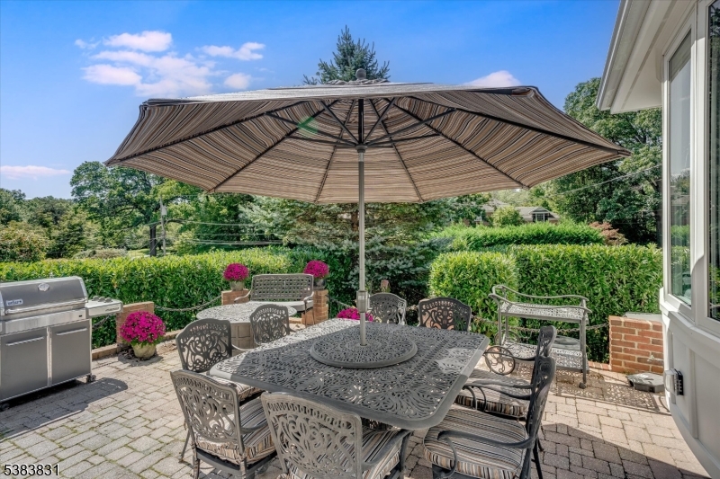 Old Short Hills - Residential