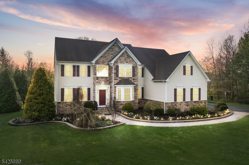 Stone Crest - Residential