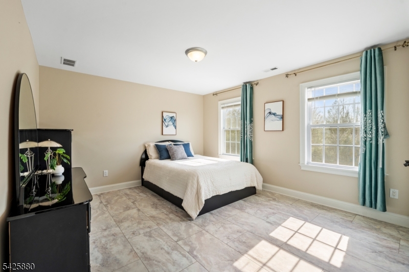 Stone Crest - Residential