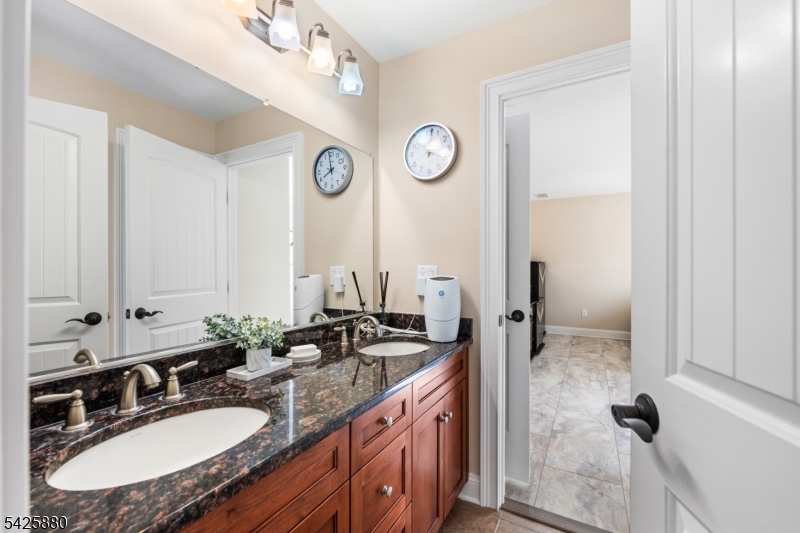 Stone Crest - Residential