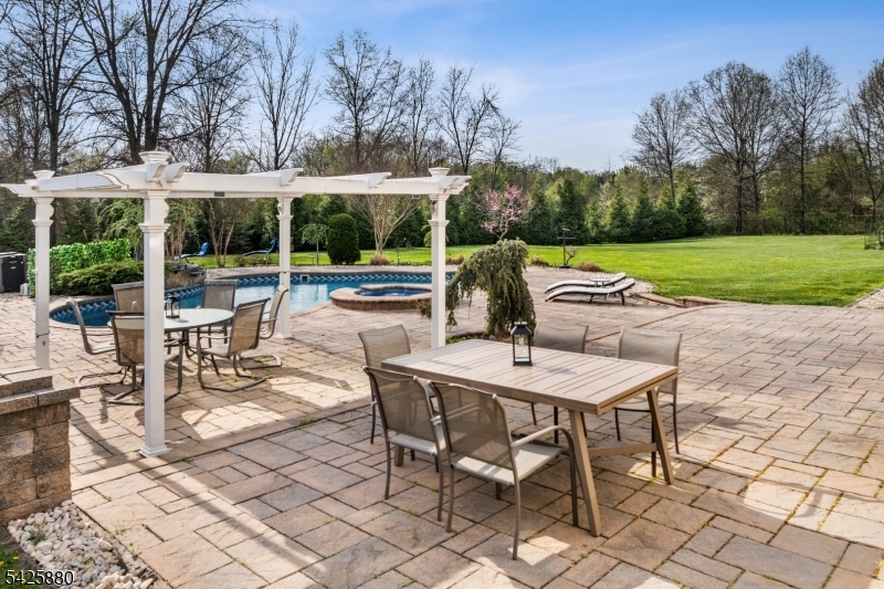 Stone Crest - Residential