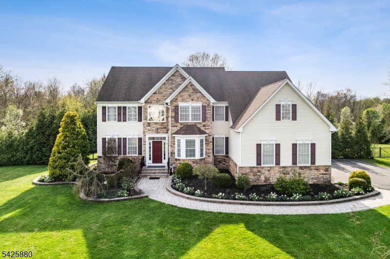 Stone Crest - Residential