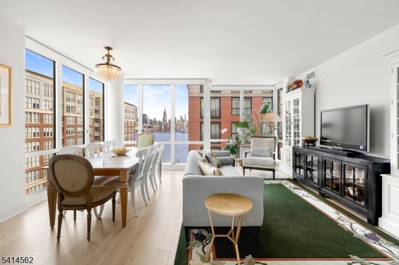 Maxwell - Residential