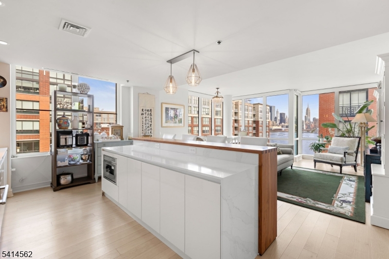 Maxwell - Residential