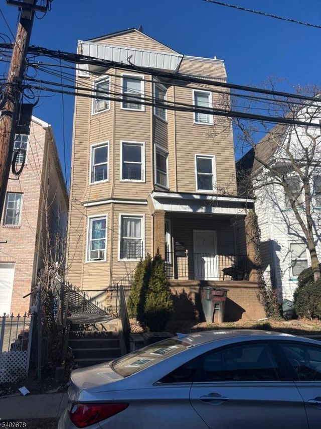 309 S 11Th St 2
