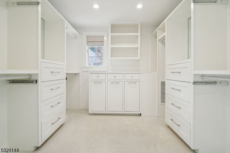 Hill Section - Residential