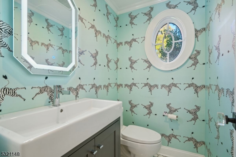 Hill Section - Residential