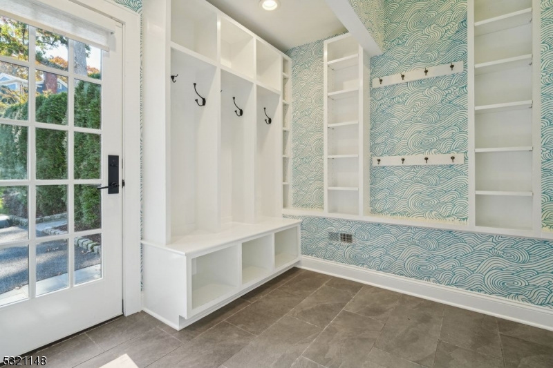 Hill Section - Residential