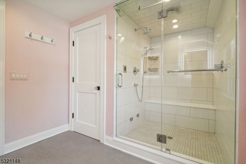 Hill Section - Residential