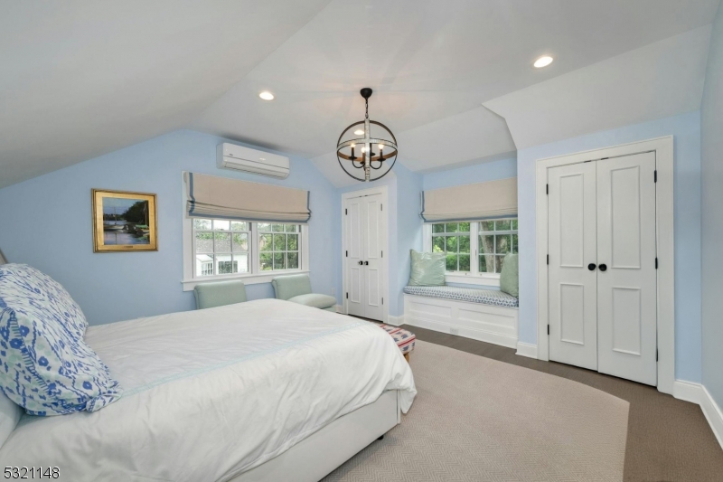 Hill Section - Residential