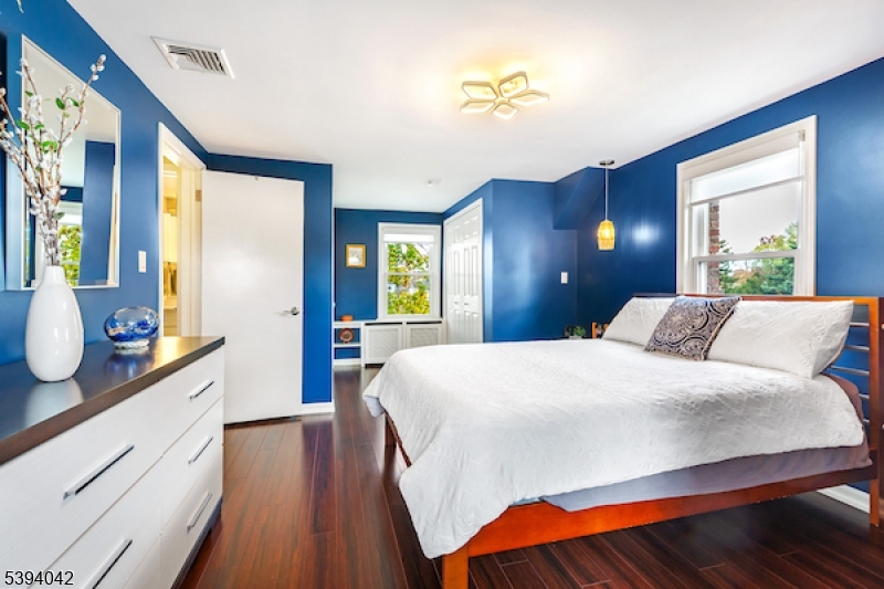 River Road - Residential