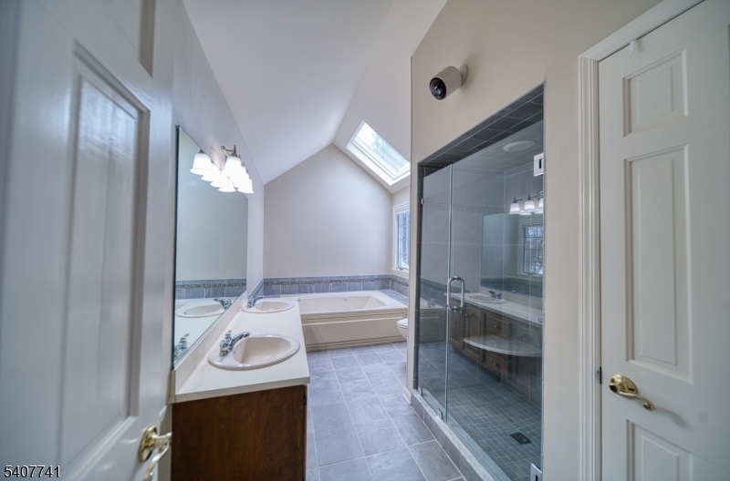 Rolling Hills - Residential