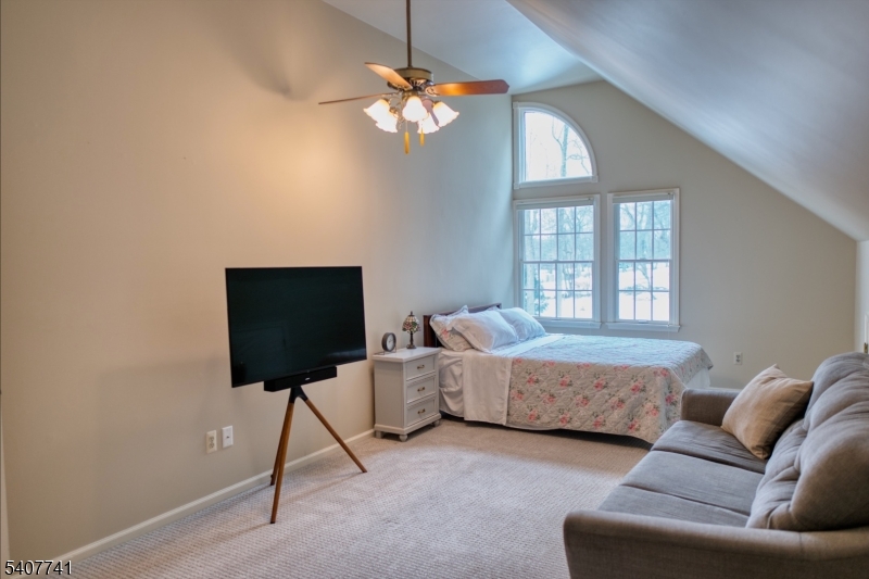 Rolling Hills - Residential