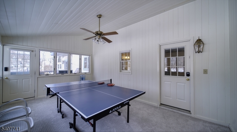 Rolling Hills - Residential