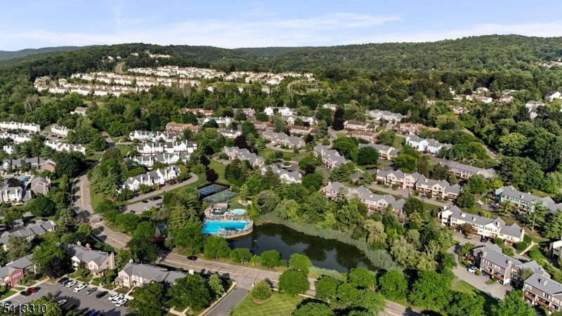 PANTHER VALLEY - Residential