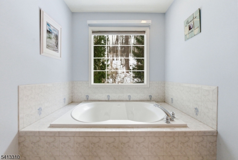 PANTHER VALLEY - Residential