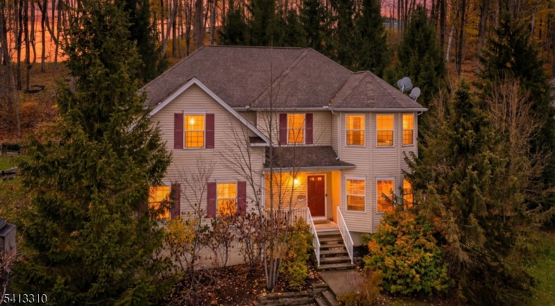 PANTHER VALLEY - Residential