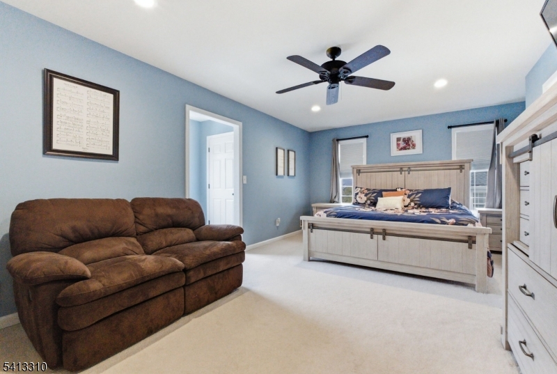 PANTHER VALLEY - Residential