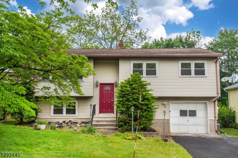 Lake Hiawatha - Residential Lease