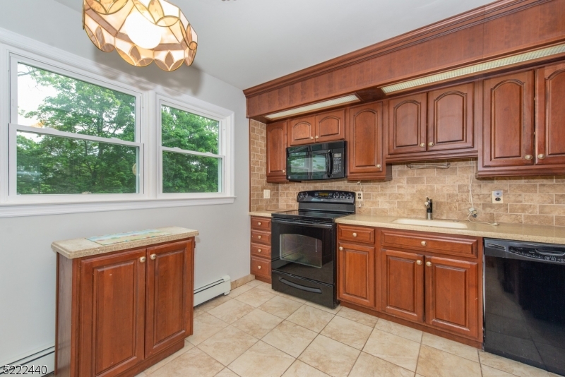 Lake Hiawatha - Residential Lease