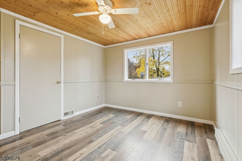 Pleasant Valley Lake - Residential