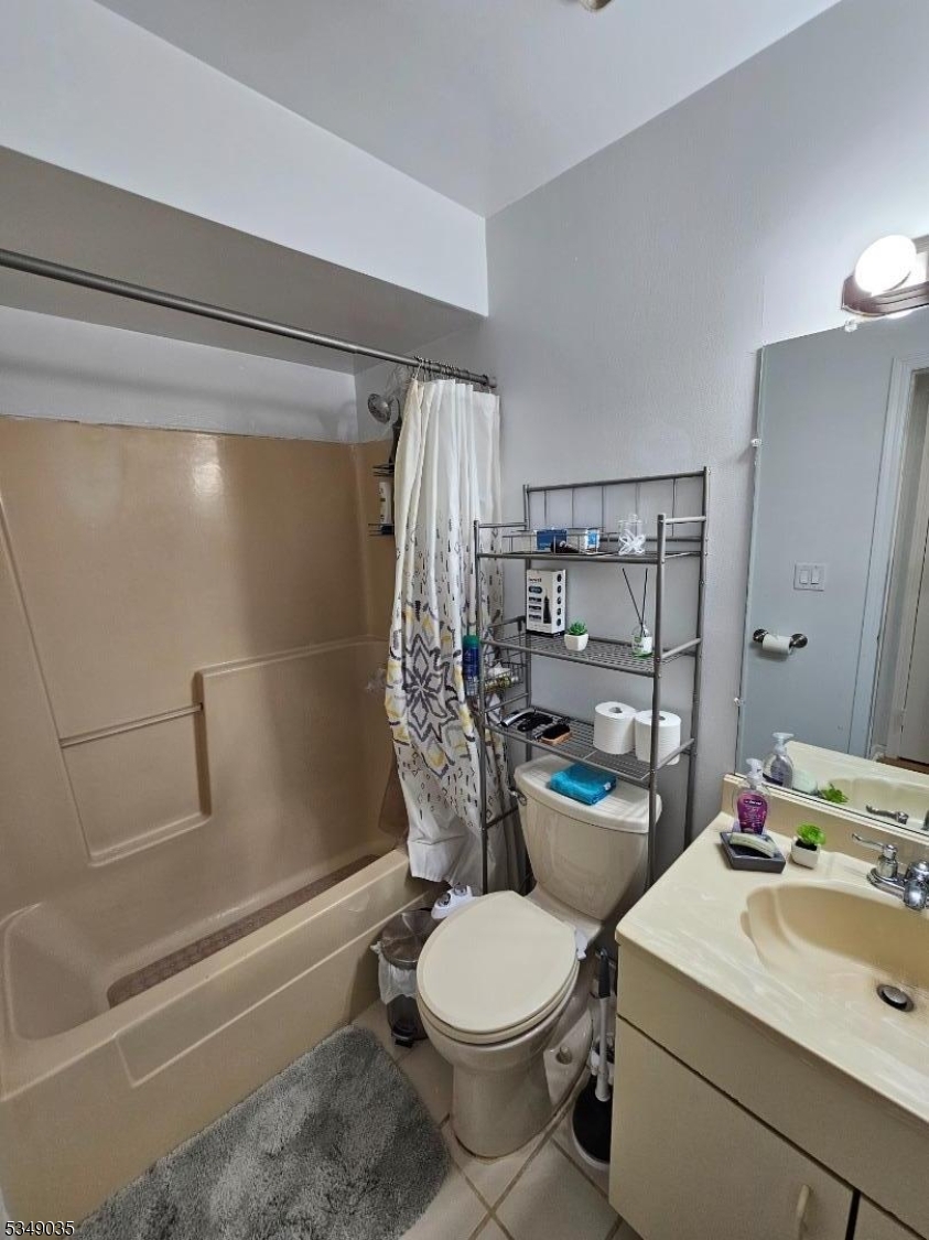 Hillcrest - Residential