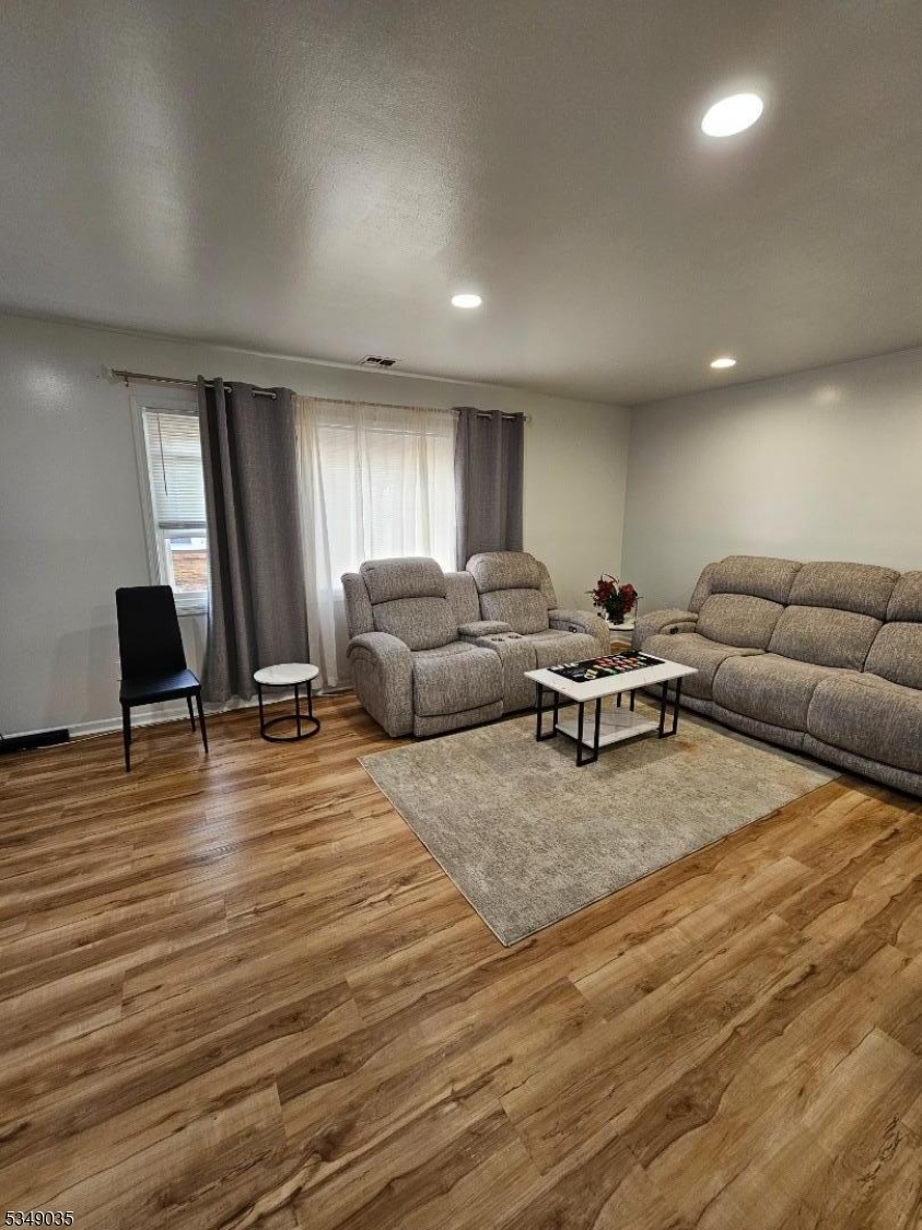 Hillcrest - Residential