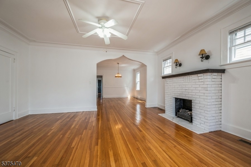 Somerville Boro, New Jersey 08876, United States, 2 Bedrooms Bedrooms, ,1 BathroomBathrooms,Residential,Pending,193848