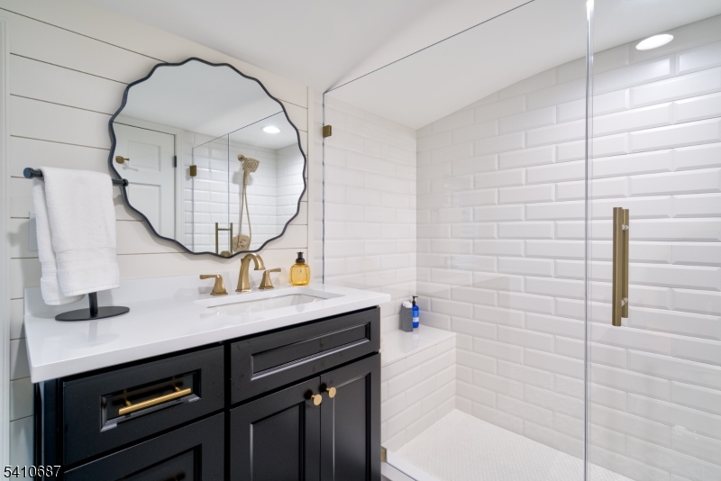 Green Pond - Residential