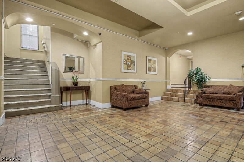 Weequahic/Parc West Condos - Residential