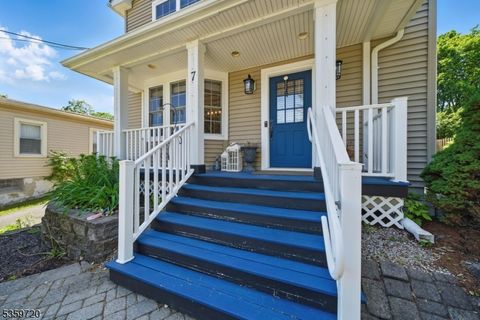 MLS: 3964718