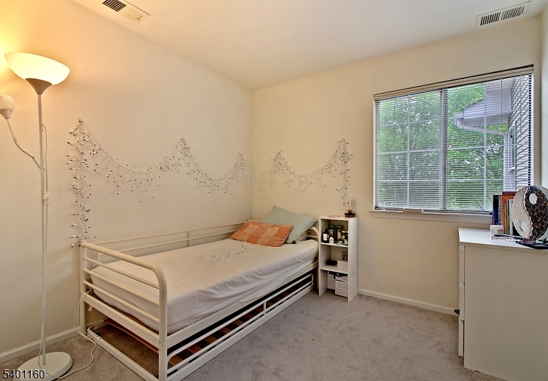 Crestmont - Residential Lease