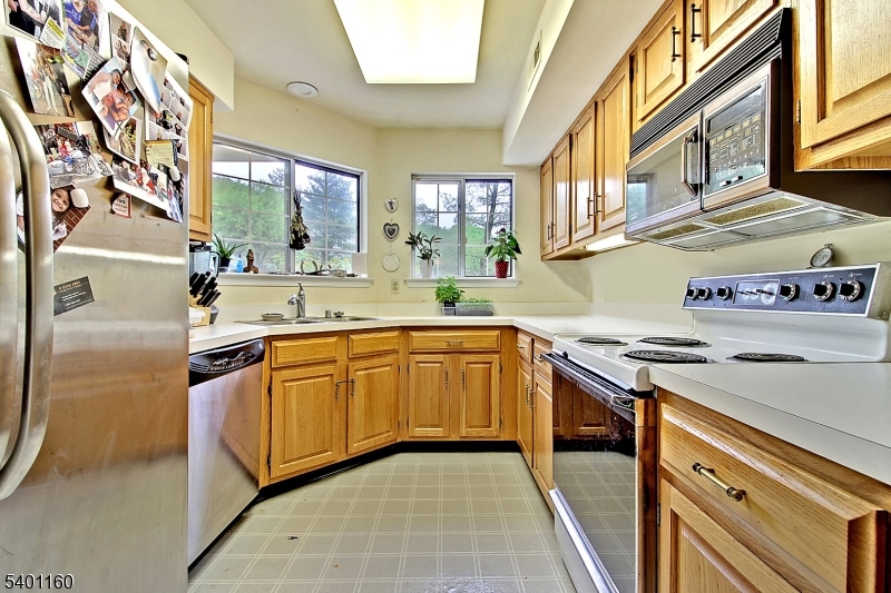 Crestmont - Residential Lease