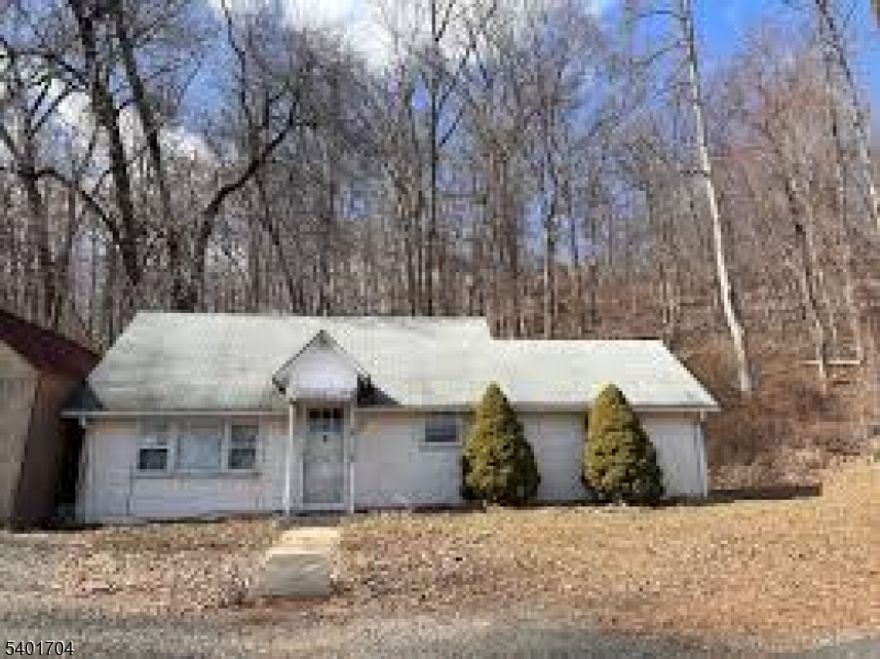 Enjoy the best of both worlds with this charming one-bedroom cottage, perfectly situated near Round Valley Reservoir and State Park. This location is a dream for outdoor enthusiasts, offering hiking, fishing, swimming, and picnicking just a short walk away.  he home comes fully furnished and features a comfortable living area, a dedicated dining space, and a well-equipped kitchen. Built in 1930, it retains its original character while incorporating thoughtful updates for modern convenience. Additional amenities include laundry facilities and a private back patio for outdoor relaxation.  Beyond its natural setting, this property offers excellent accessibility. Major highways are just minutes away, making commuting easy. You'll also find highly rated schools, shopping centers, and everyday conveniences nearby, ensuring a balanced lifestyle of recreation and practicality.  Please note that there is no Wi-Fi service; a hotspot would be required for internet access. A smart TV is provided for entertainment.