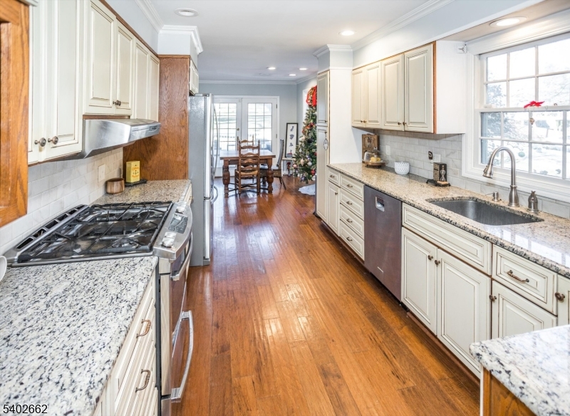 Cromwell Hills - Residential Lease