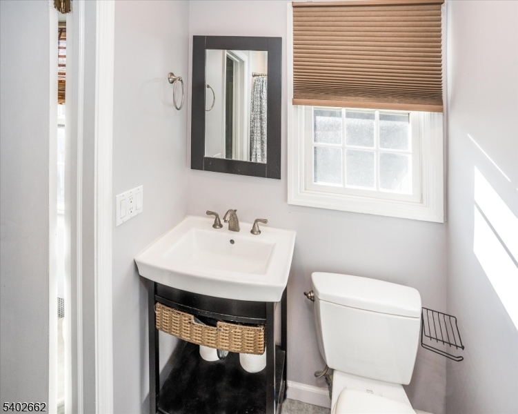 Cromwell Hills - Residential Lease