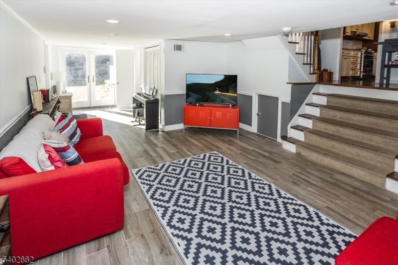 Cromwell Hills - Residential Lease