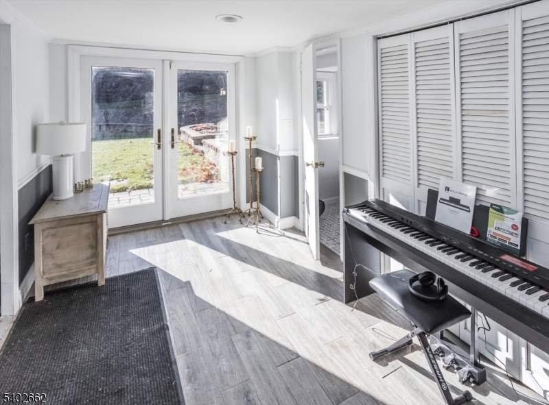 Cromwell Hills - Residential Lease