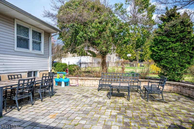 Lawrence Book Village Se - Residential