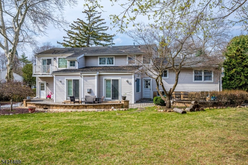 Lawrence Book Village Se - Residential