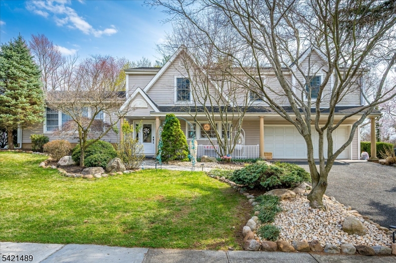 Lawrence Book Village Se - Residential