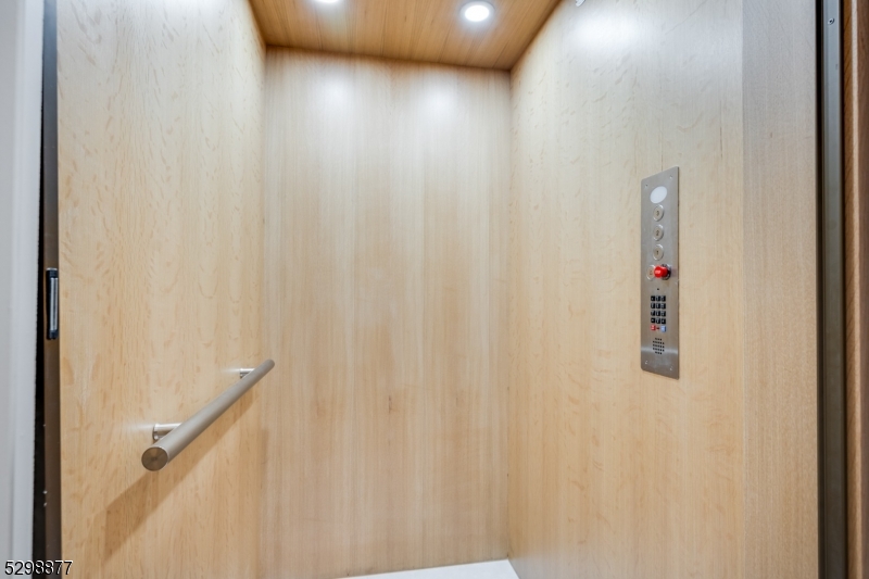 Deerfield - Residential