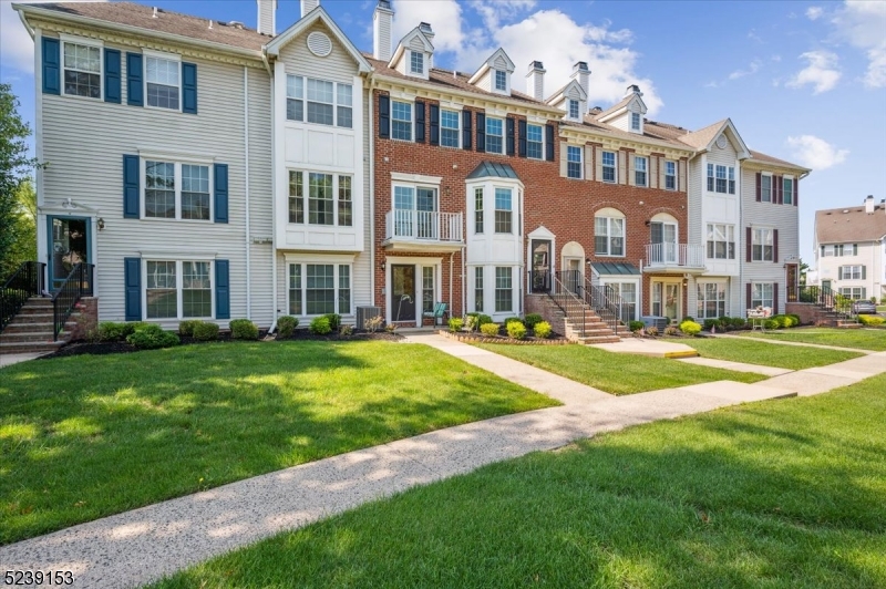 GLENBROOKE - Residential