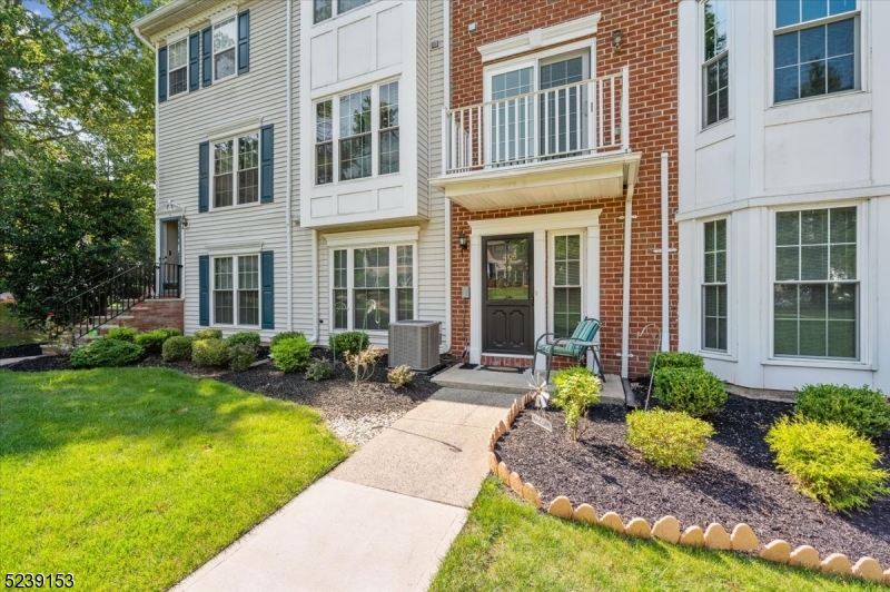 GLENBROOKE - Residential