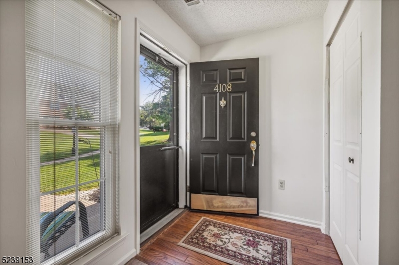 GLENBROOKE - Residential