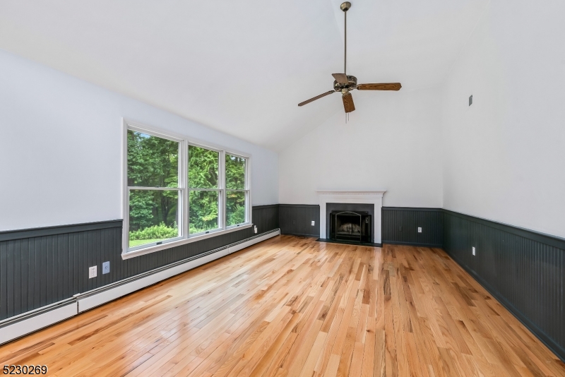 Victoria Crossing - Residential