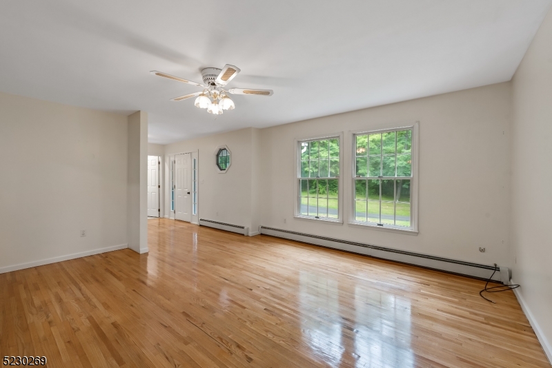 Victoria Crossing - Residential