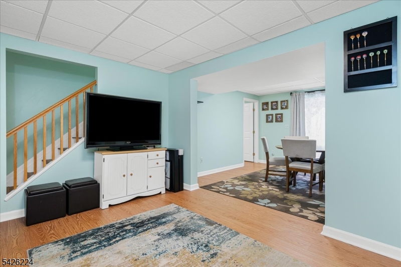 Indian Field - Residential